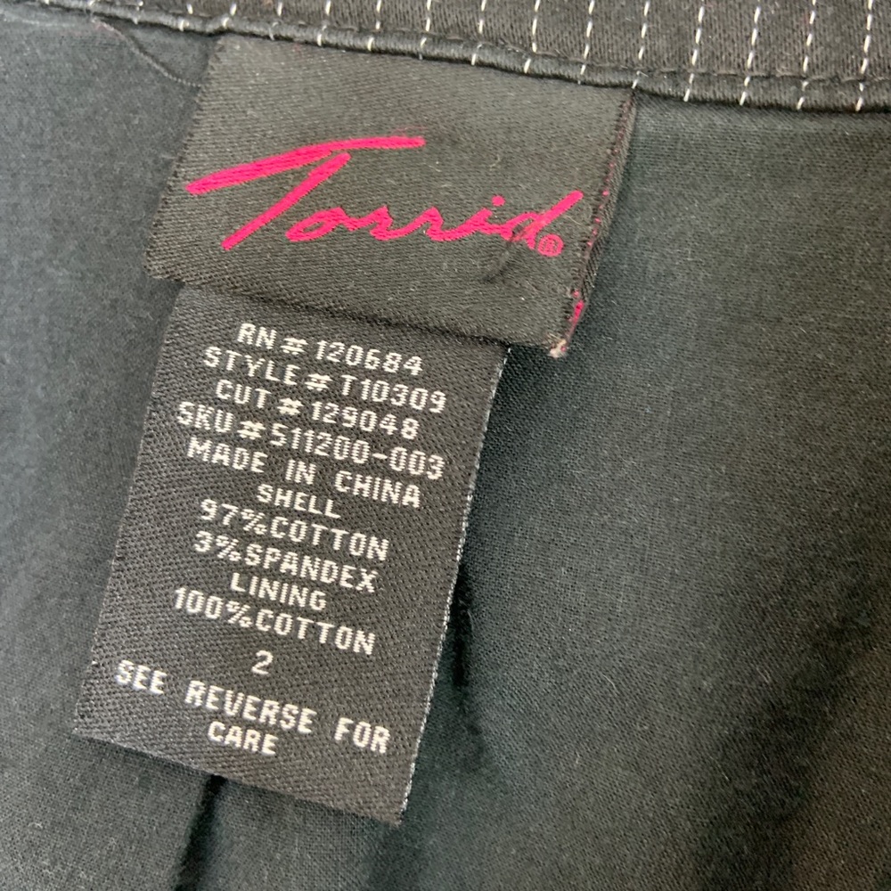 Torrid Short Sleeve Pinstripe Blazer Jacket 2X - Picture 3 of 8